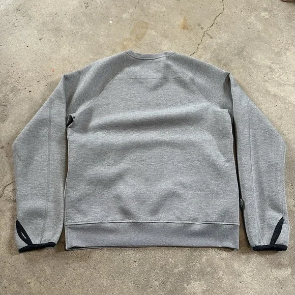 Y2K Oakley Icon Crewneck Sweatshirt Size L Performance Pullover Gray Stretch - Picture 8 of 9